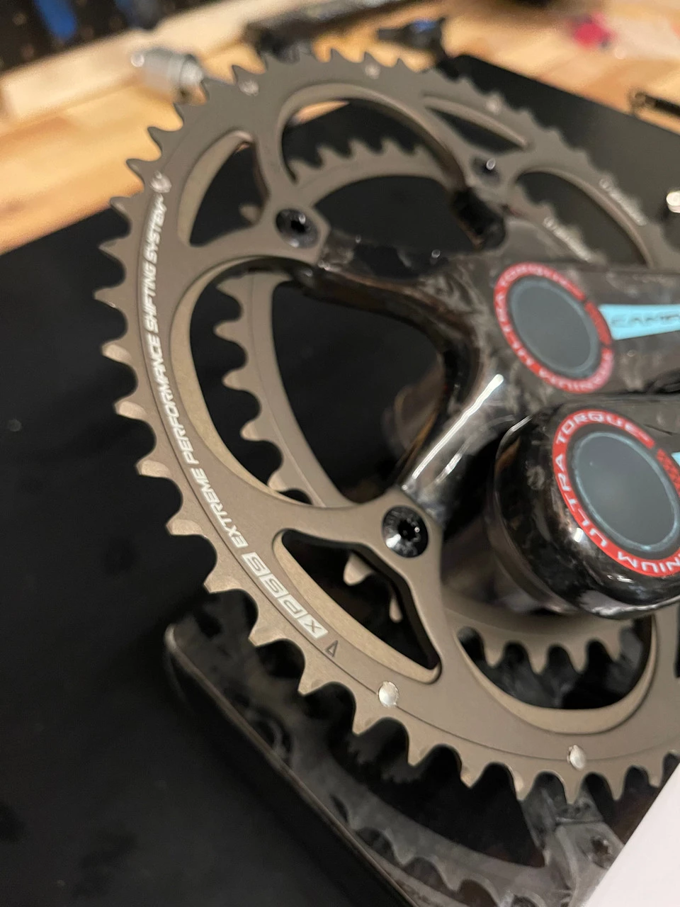 Campagnolo Super Record Carbon Ti 4 Arm 11 Speed Crankset 2 Campagnolo Super Record Carbon Ti 4 Arm 11 Speed Crankset - Image 2