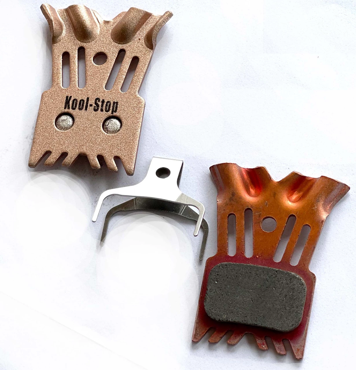 Kool Stop Cool Wave Disc Brake Pads - Substitute for Shimano L03A 1 Kool Stop Cool Wave Disc Brake Pads - Substitute for Shimano L03A