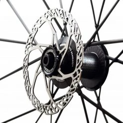 Lightweight Wegweiser Evo Tubeless Disc Brake Clincher Wheelset -Glory Cycles Store Online lightweight wegweiser evo tubeless wheelset 36416.1571931110