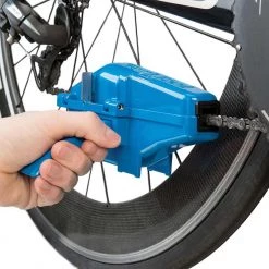 Park Tool CM-25 Chain Scrubber -Glory Cycles Store Online park tool chain cleaner3 37213.1610340323